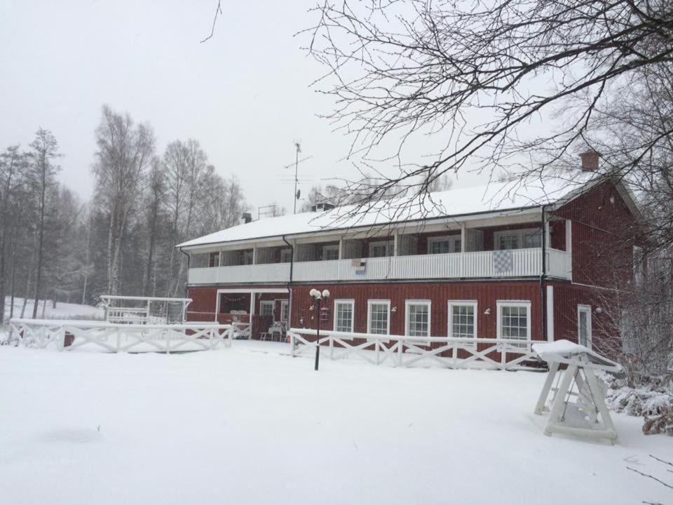Edsleskogs Waerdshus Hotel Amal Bagian luar foto