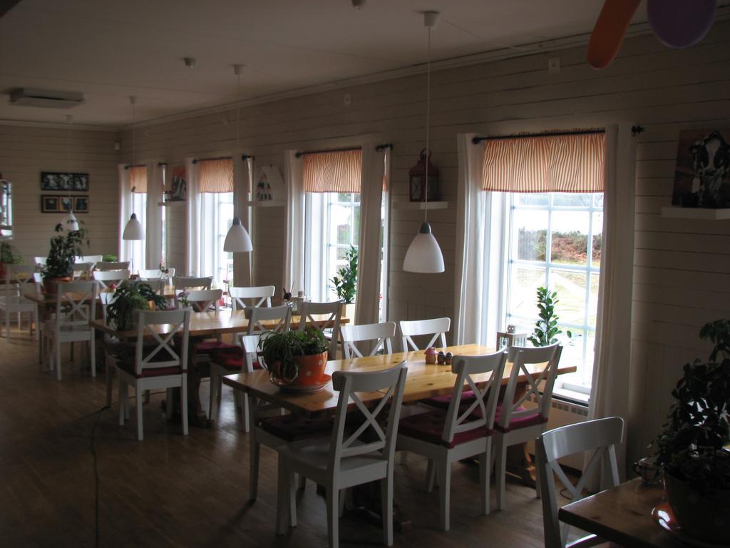 Edsleskogs Waerdshus Hotel Amal Bagian luar foto