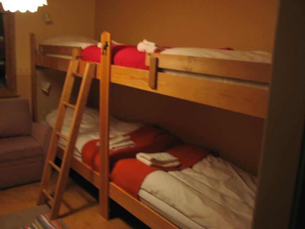 Edsleskogs Waerdshus Hotel Amal Bagian luar foto