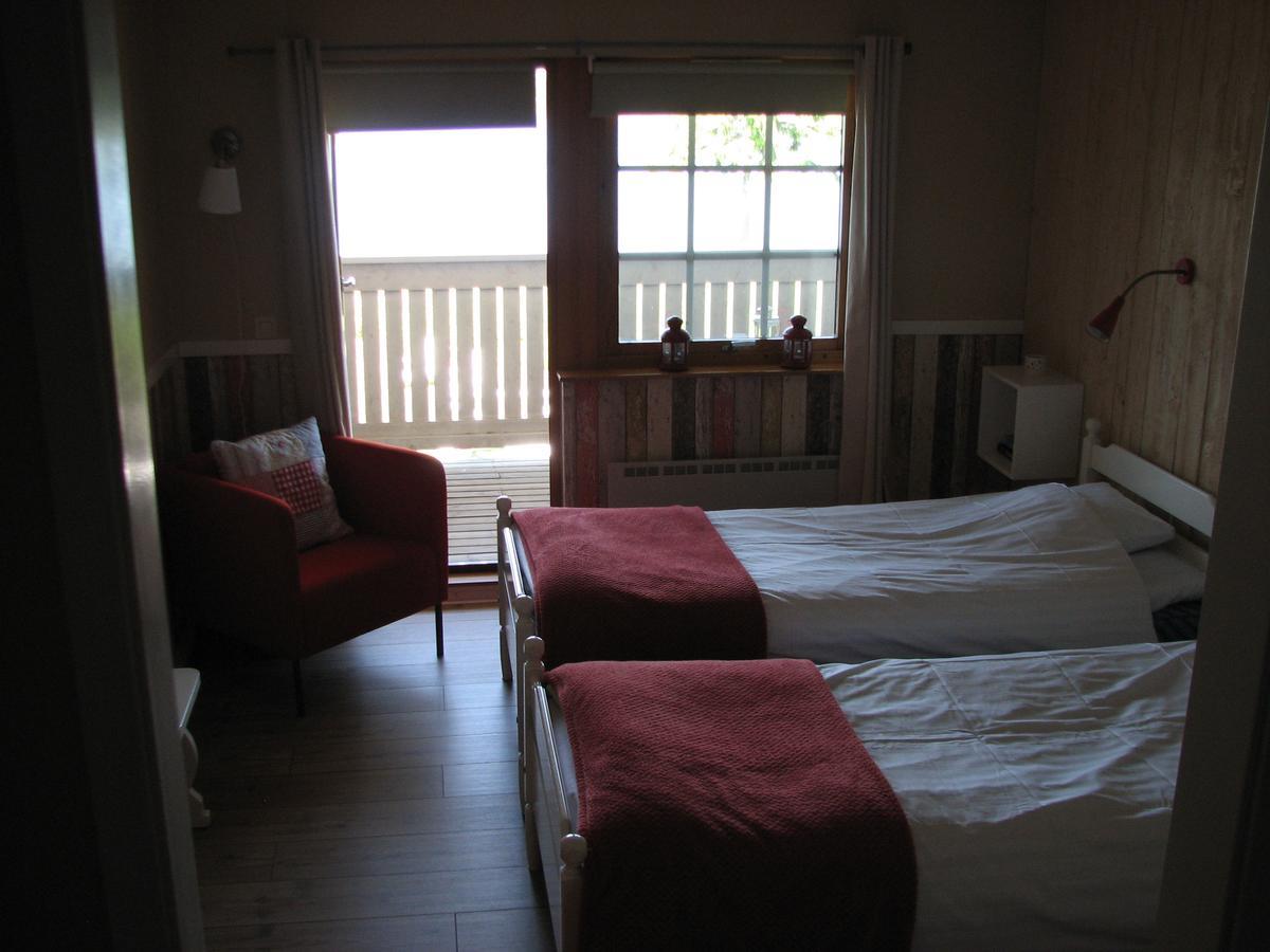 Edsleskogs Waerdshus Hotel Amal Bagian luar foto