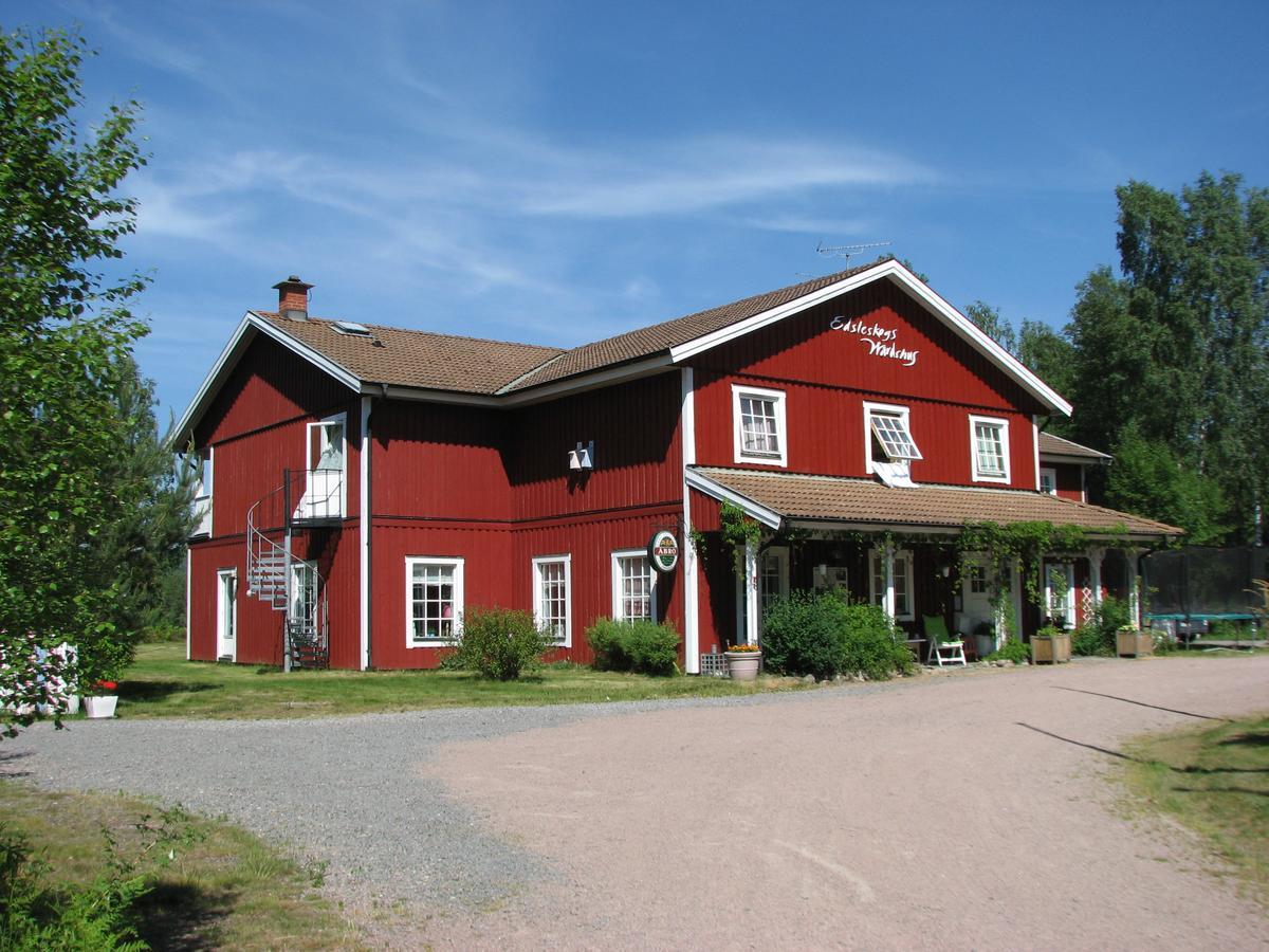 Edsleskogs Waerdshus Hotel Amal Bagian luar foto